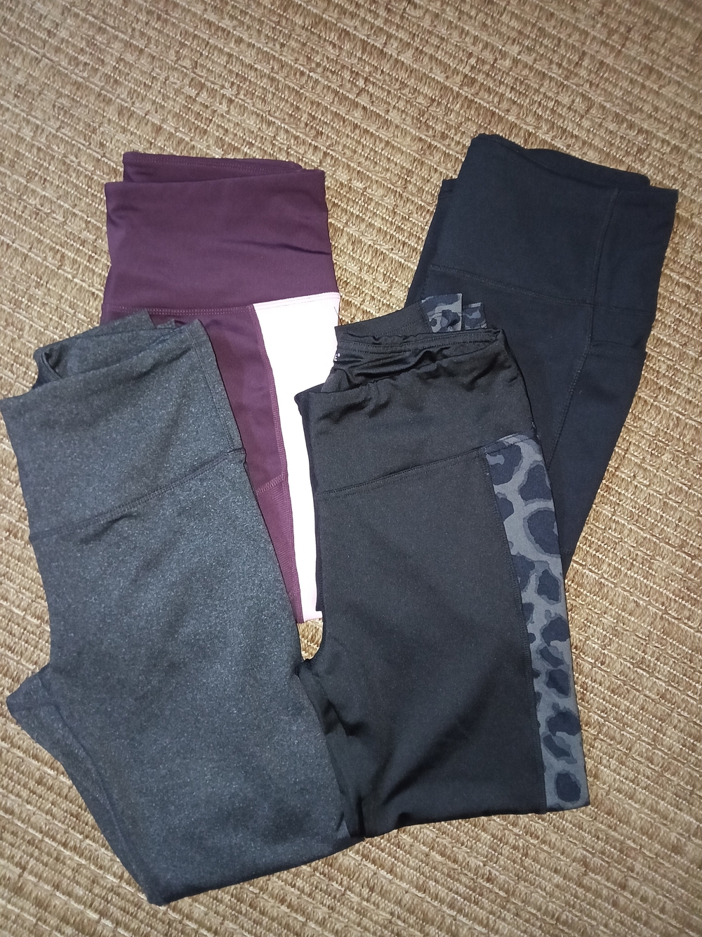 4 Pair Women's Athletic Leggings Size M